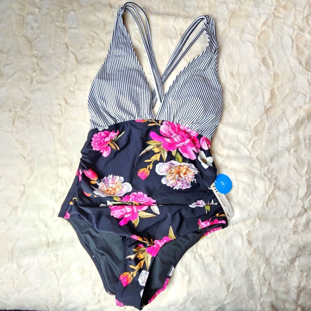 Cupshe Black & White Stripe Floral One Piece Swim Suit, Size XXL, NEW!
